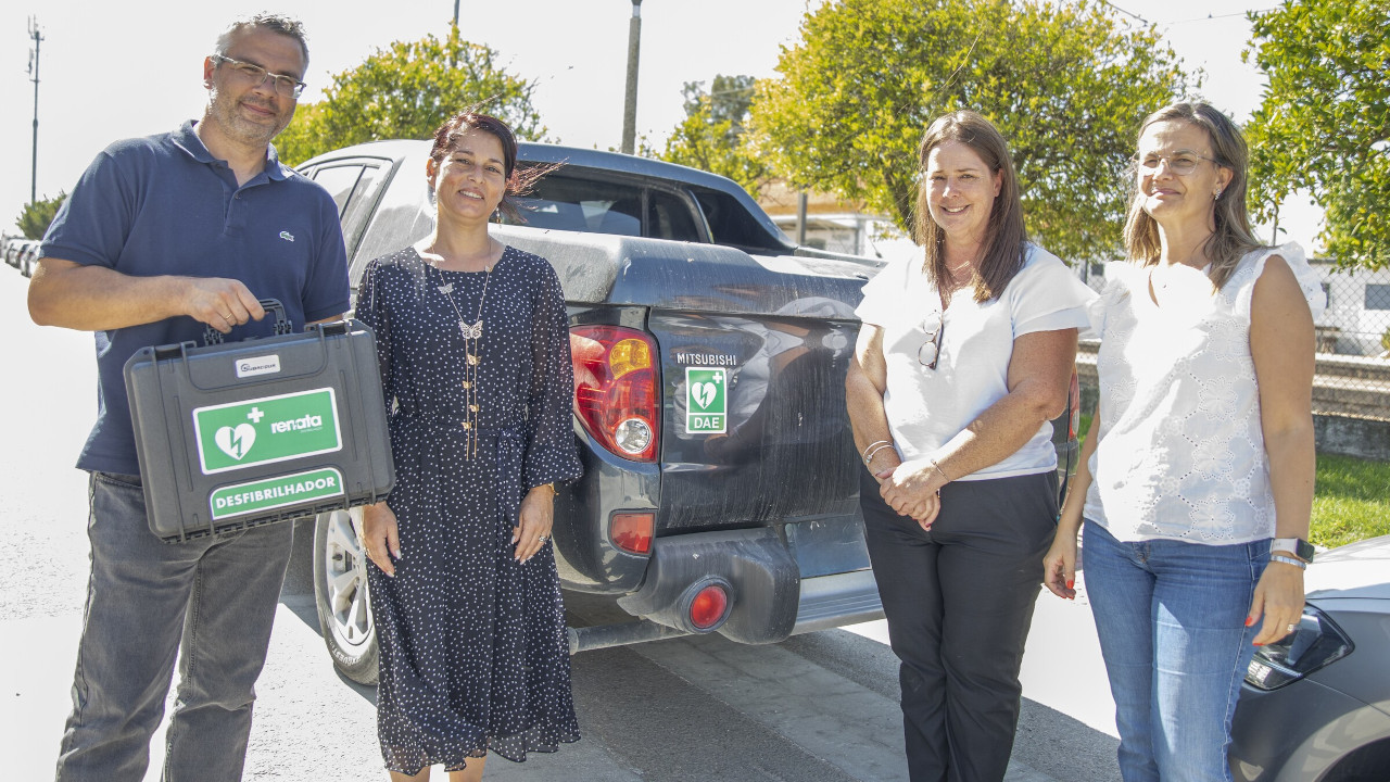 Concluída instalação de Desfibrilhadores Automáticos Externos no Poceirão e Marateca 